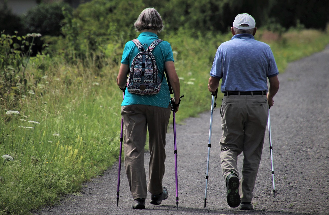 walking walk the path senior 5357721